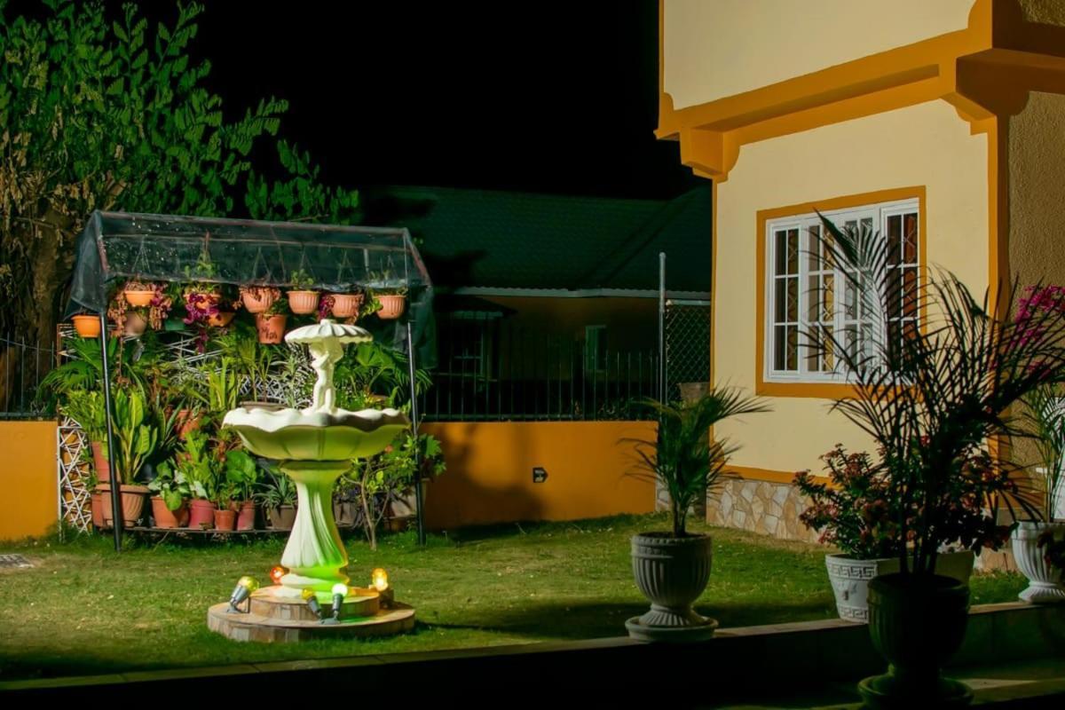 Windbreak Villa Buff Bay Экстерьер фото