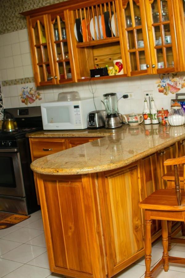 Windbreak Villa Buff Bay Экстерьер фото