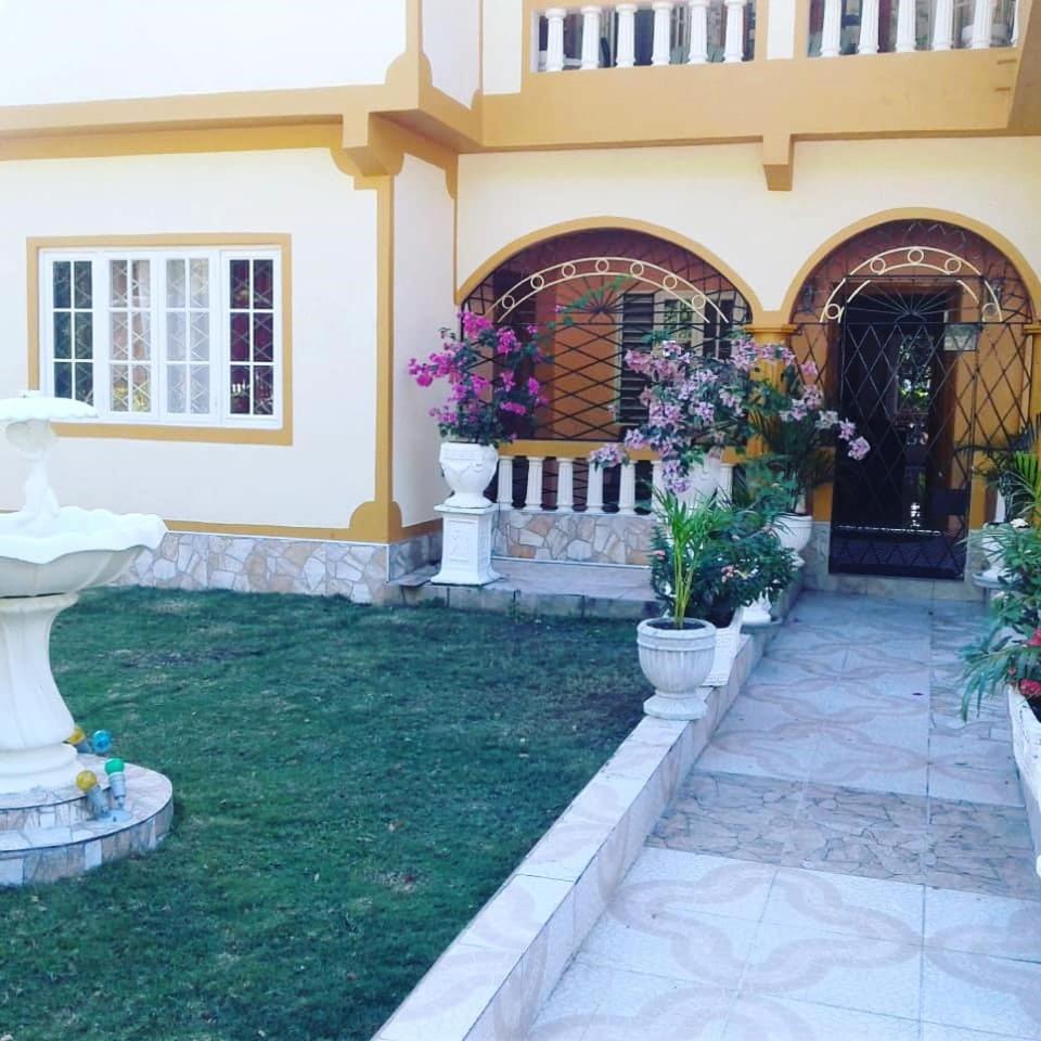 Windbreak Villa Buff Bay Экстерьер фото